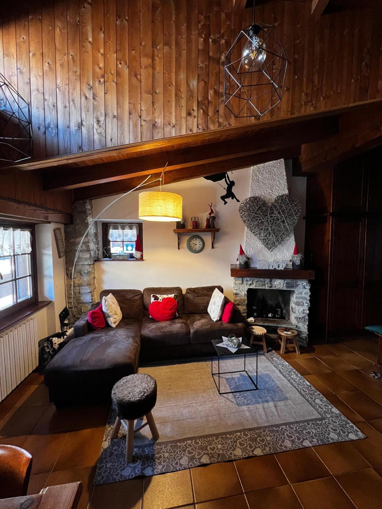 Maison I Love Mont Blanc Courmayeur Exterior photo