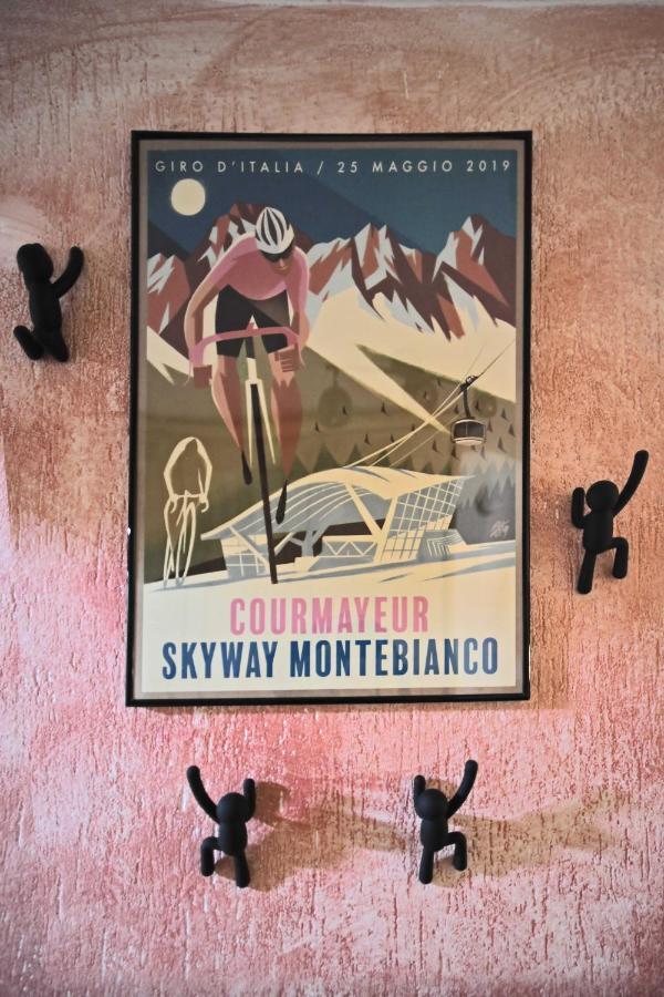 Maison I Love Mont Blanc Courmayeur Exterior photo
